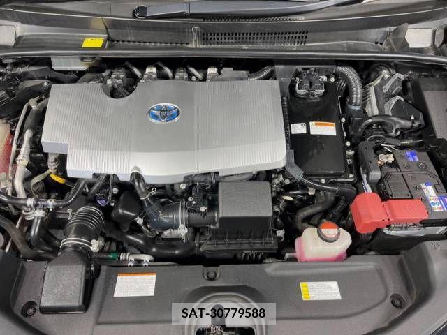 Toyota PRIUS 2016-01 322219-18