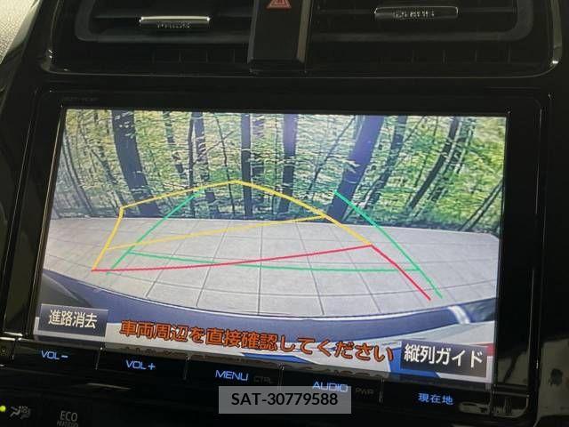 Toyota PRIUS 2016-01 322219-3