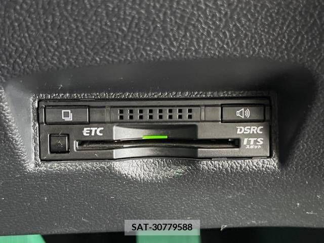 Toyota PRIUS 2016-01 322219-4