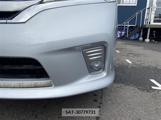 Nissan SERENA 2011-09 204608-13