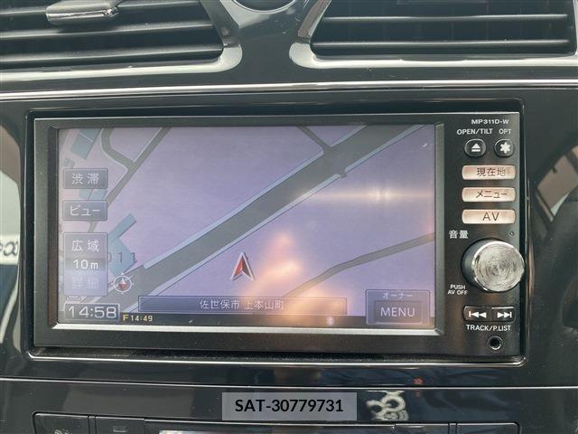 Nissan SERENA 2011-09 204608-9