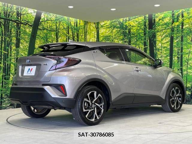 Toyota C-HR 2017-02 295005-17