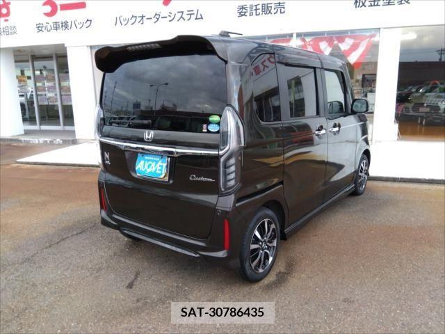 Honda N BOX CUSTOM 2017-12 204137-2