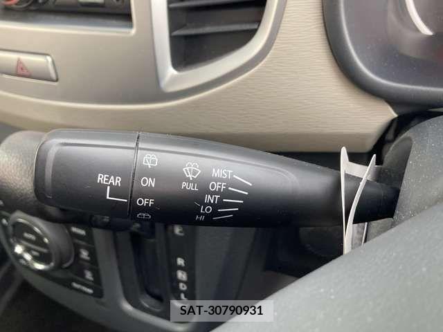 Mazda FLAIR 2013-08 209332-7