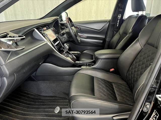 Toyota HARRIER 2014-04 330476-22
