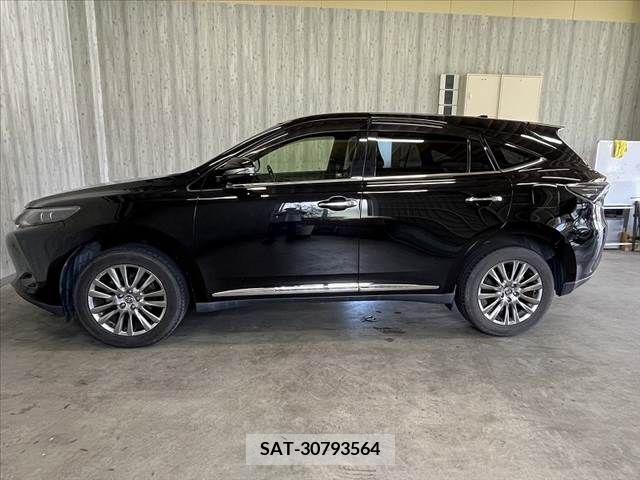Toyota HARRIER 2014-04 330476-10