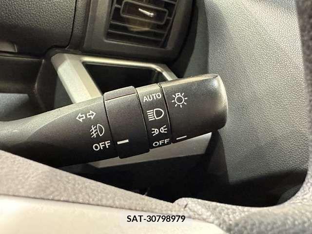 Daihatsu WAKE 2016-01 211167-15