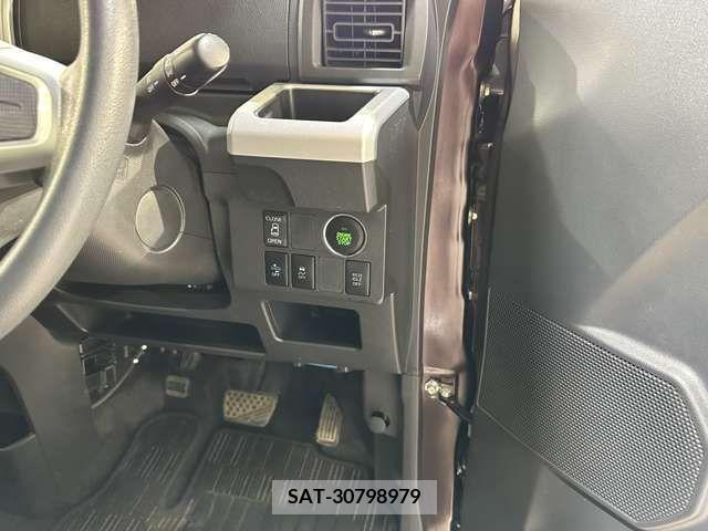 Daihatsu WAKE 2016-01 211167-16