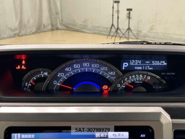Daihatsu WAKE 2016-01 211167-14