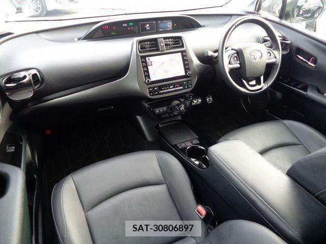 Toyota PRIUS 2022-04 218912-10