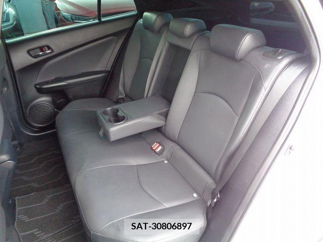 Toyota PRIUS 2022-04 218912-6