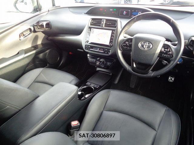 Toyota PRIUS 2022-04 218912-9
