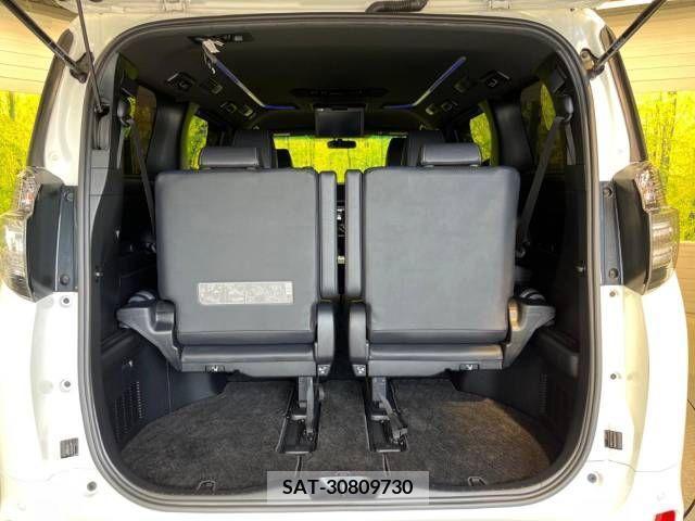 Toyota VELLFIRE 2017-06 376519-11