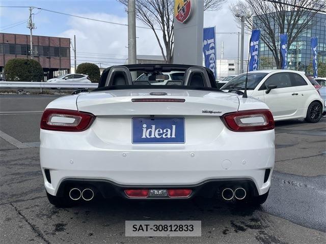 Abarth 124 Spider 2017-04 258694-5