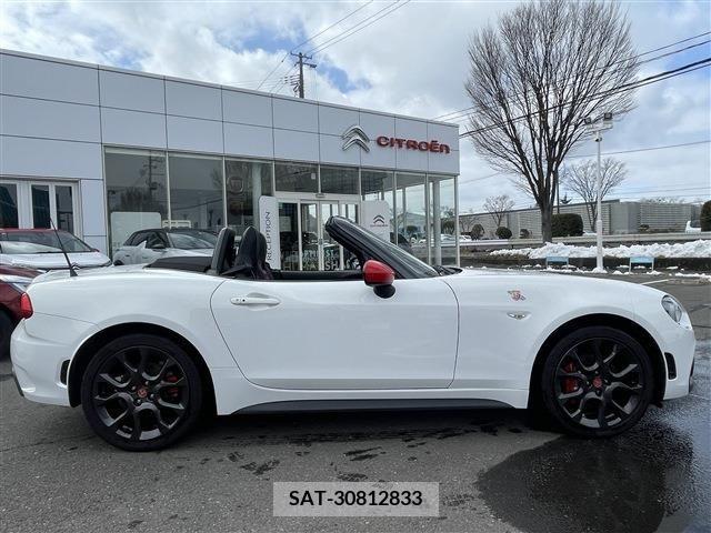 Abarth 124 Spider 2017-04 258694-3