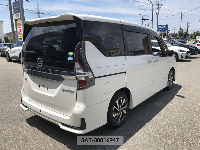 Nissan SERENA 2021-07 385526-2