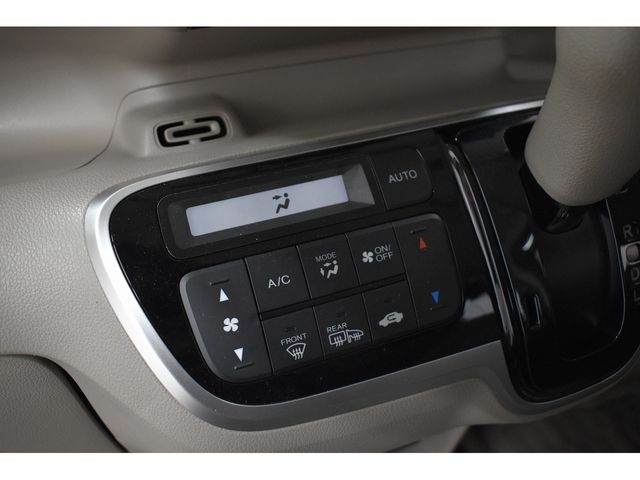 Honda N BOX SLASH 2019-01 2174-23