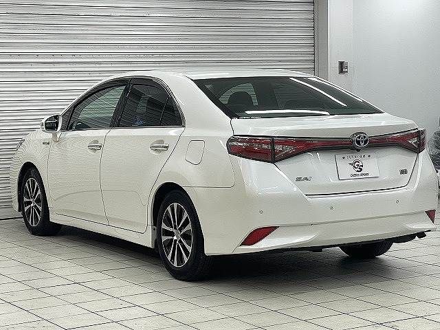Toyota SAI 2015-10 190757-16