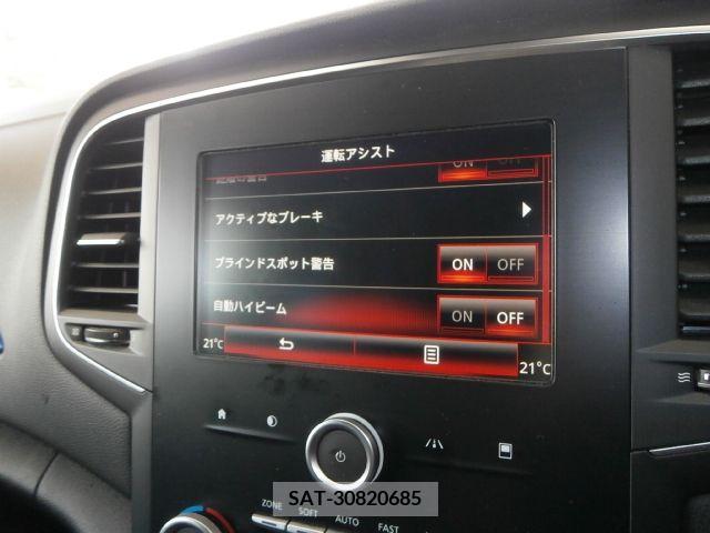 Renault MEGANE 2018-11 387345-22
