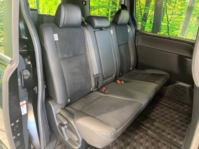 Toyota VOXY 2020-11 180803-9