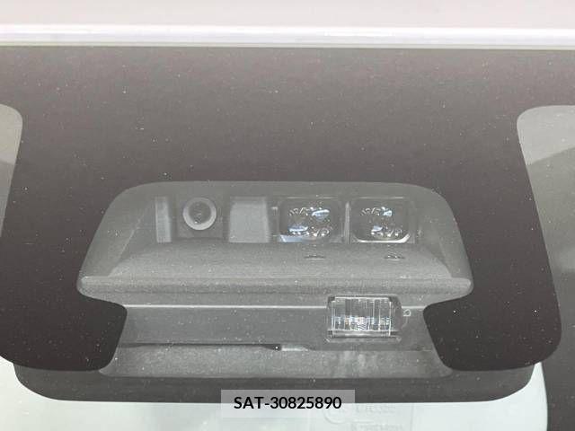 Suzuki WAGON R 2021-10 383566-2