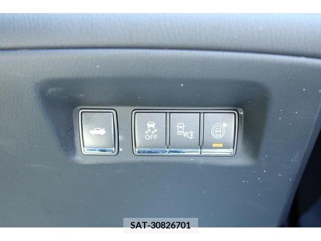 Nissan FUGA 2015-12 270762-16