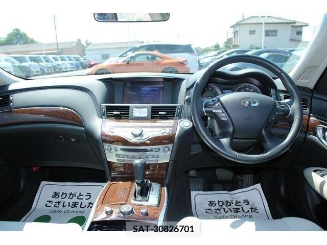 Nissan FUGA 2015-12 270762-14