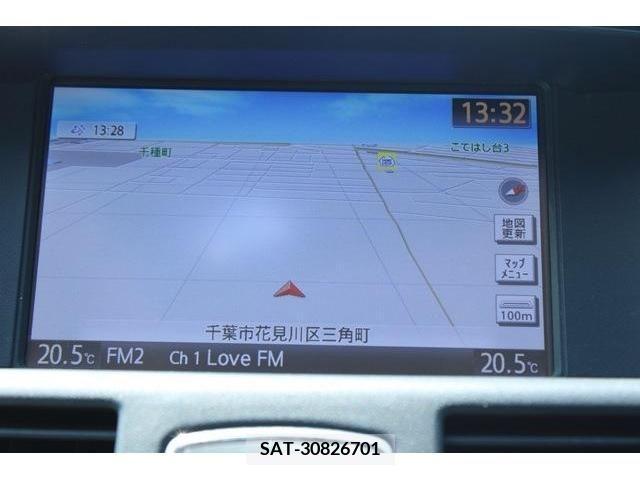 Nissan FUGA 2015-12 270762-1