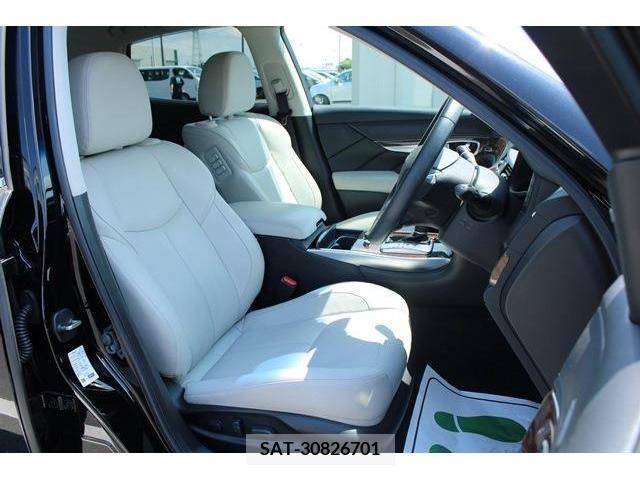 Nissan FUGA 2015-12 270762-12