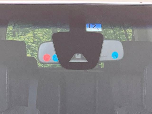 Nissan SERENA 2014-12 11394-2