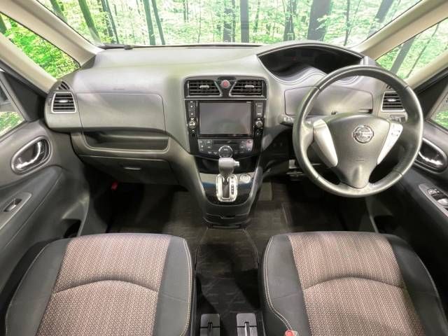 Nissan SERENA 2014-12 11394-1