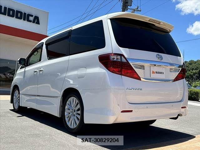 Toyota ALPHARD 2013-10 380680-12