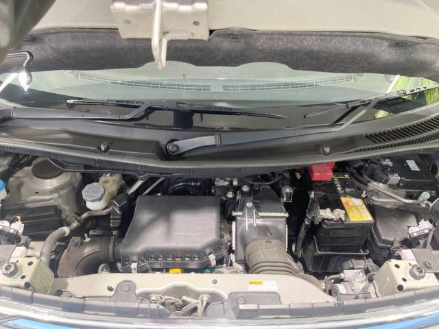 Suzuki SPACIA 2017-09 182275-18