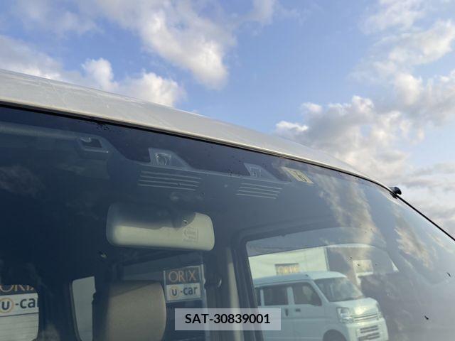 Suzuki EVERY WAGON 2022-05 243427-24