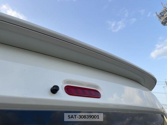 Suzuki EVERY WAGON 2022-05 243427-25