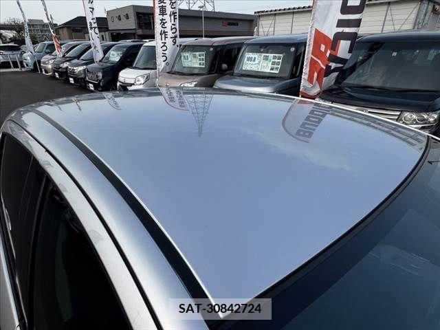 Toyota VITZ 2019-04 288579-26