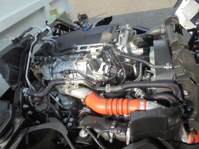 Mitsubishi CANTER 2023-04 22707-16
