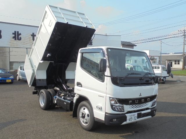 Mitsubishi CANTER 2023-04 22707-21