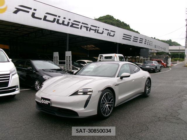 Porsche Taycan 2024-05 320057-0