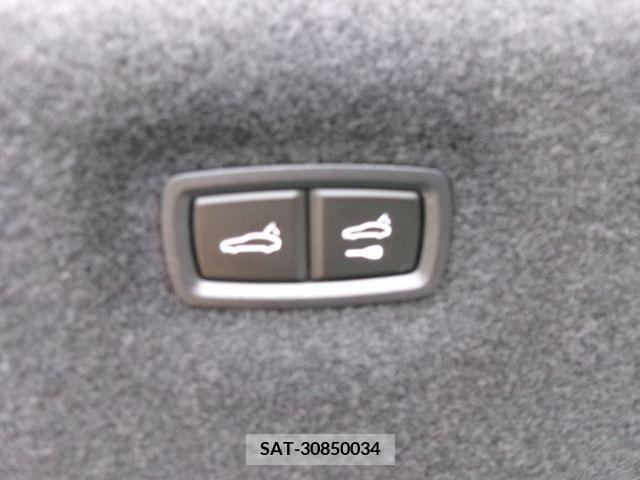 Porsche Taycan 2024-05 320057-9