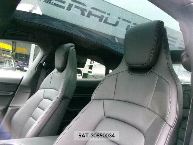 Porsche Taycan 2024-05 320057-15