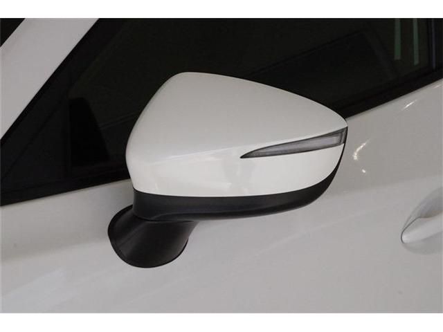 Mazda CX-3 2021-05 18269-25