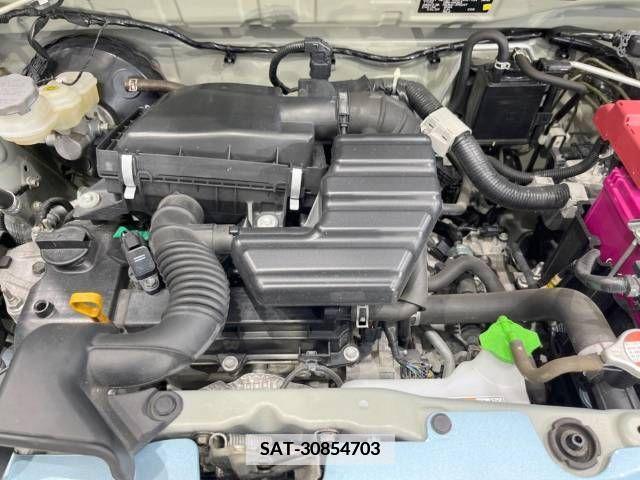 Suzuki ALTO 2018-10 336575-18
