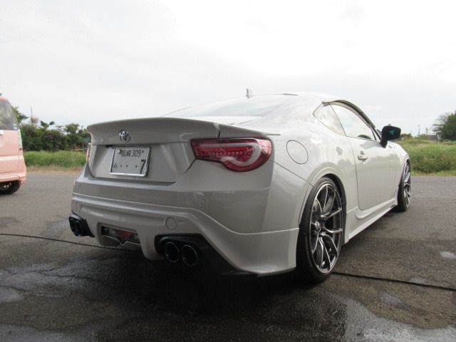 Toyota 86 2015-05 27741-9