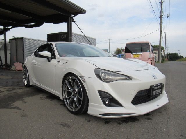 Toyota 86 2015-05 27741-3