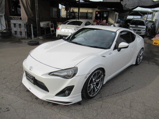 Toyota 86 2015-05 27741-14