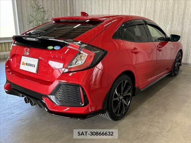 Honda CIVIC 2018-02 357939-14