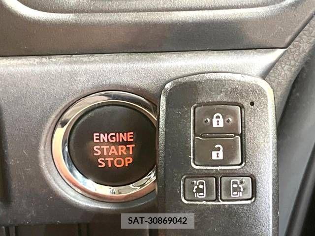 Toyota VOXY 2015-03 321433-5
