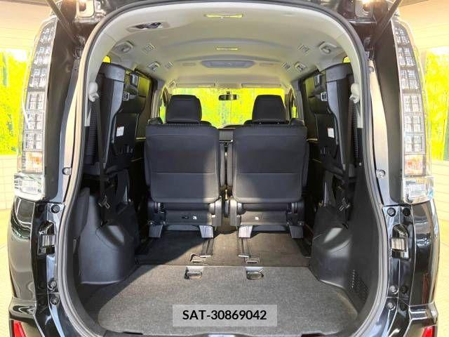Toyota VOXY 2015-03 321433-11
