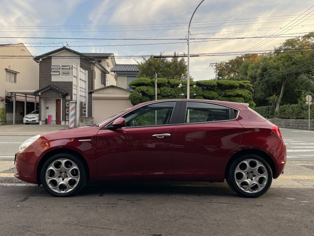 ALFA ROMEO GIULIETTA 2013-11 181706-5